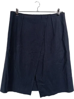 Asymmetrie-Rock Größe 42