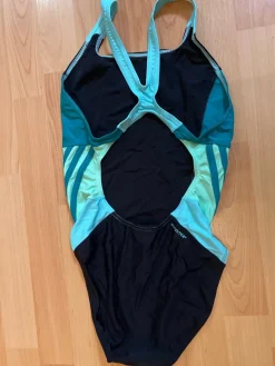Badeanzug Größe 34