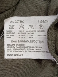 Basic-Shirt Größe 42