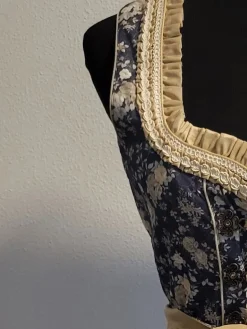 Dirndl Größe 40