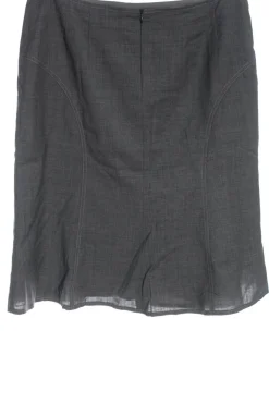 Glockenrock Größe 44