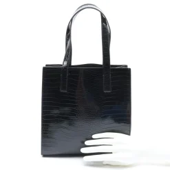Handtasche