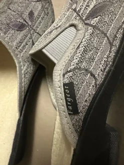 Hausschuhe Größe 36