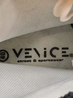 High Top Sneaker Größe 40