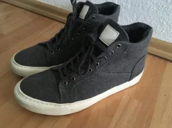 High Top Sneaker Größe 41