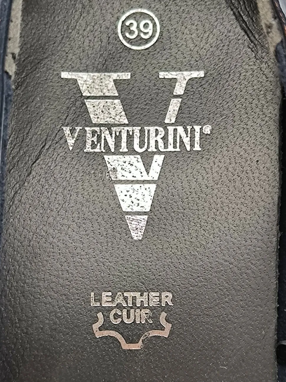 Hochfront-Pumps Größe 39