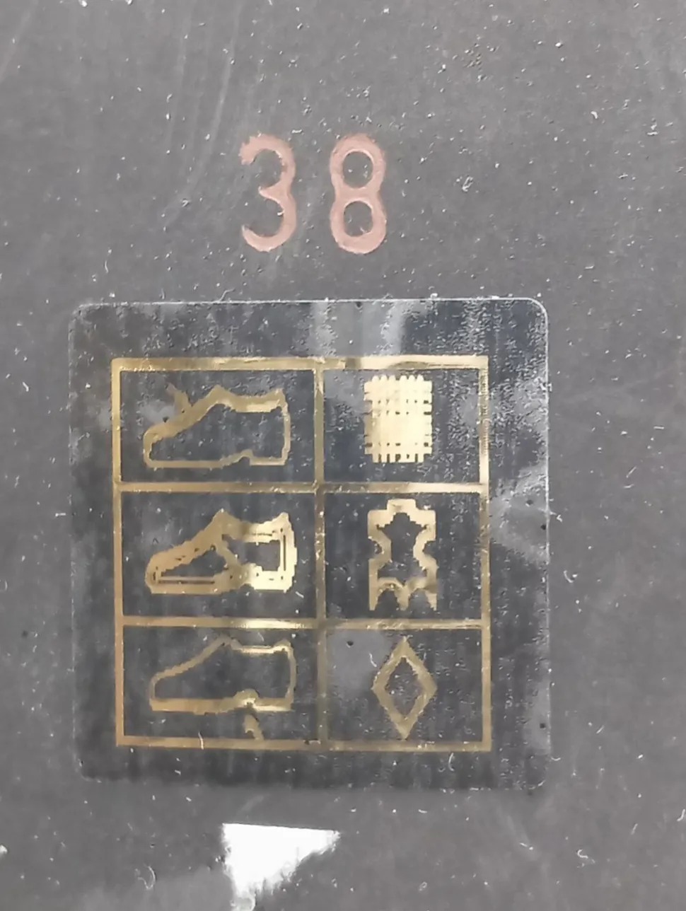 Klassische Pumps Größe 38