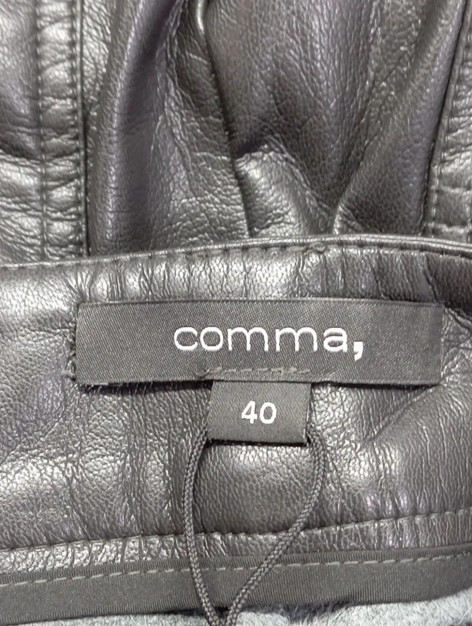 Kunstlederhose Größe 40