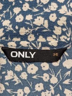 Kurzarm-Bluse Größe 36