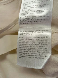 Kurzarm-Bluse Größe 46