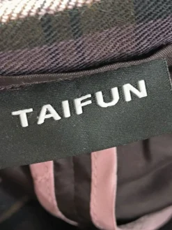 Kurz-Blazer Größe 44