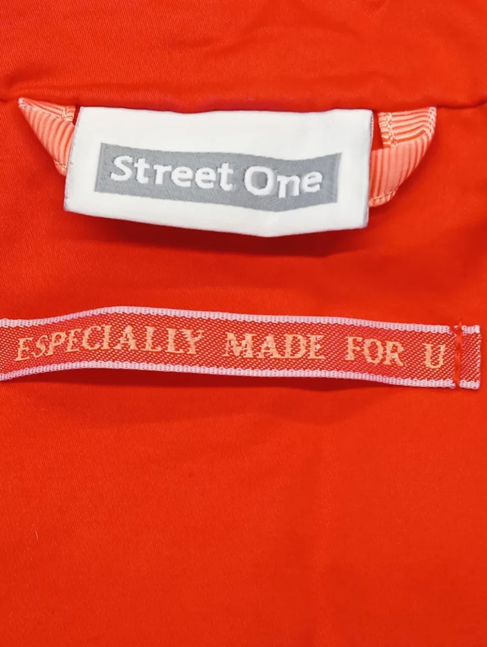 Kurz-Blazer Größe 34