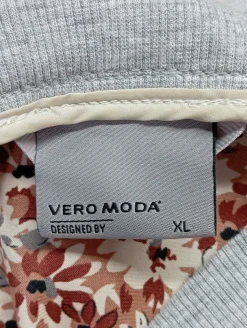 Kurzjacke Größe 42