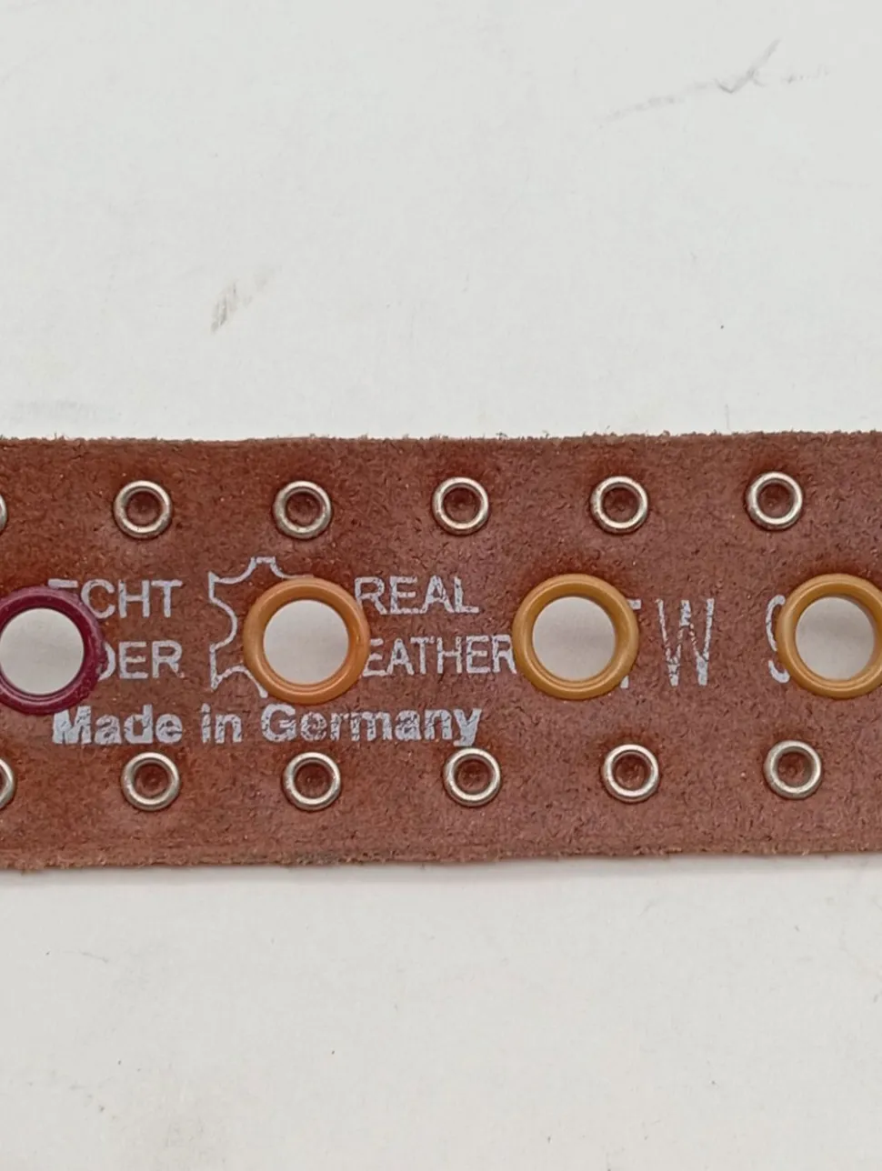 Ledergürtel Größe 90