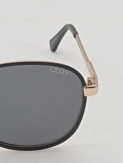 ovale Sonnenbrille