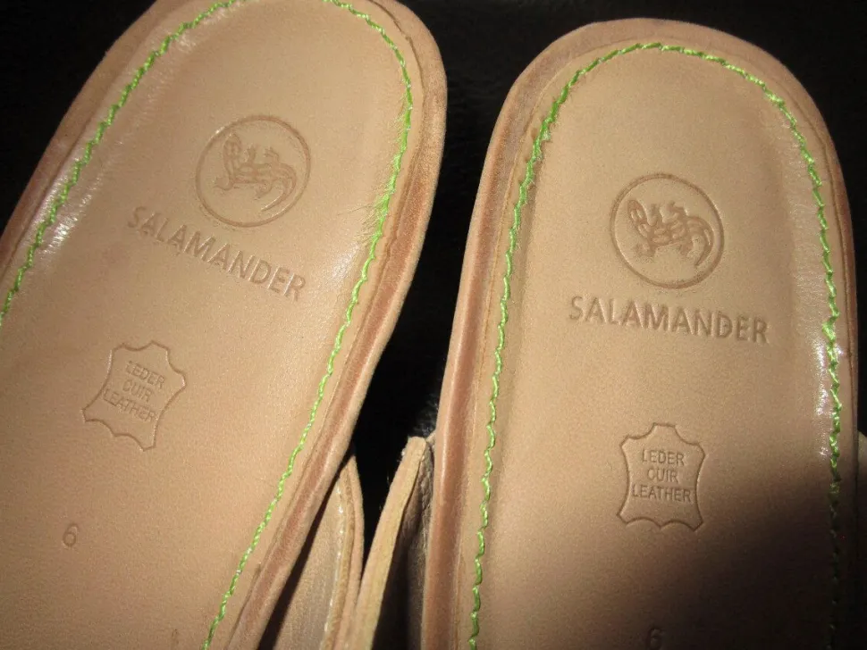 Pantoletten Größe 39