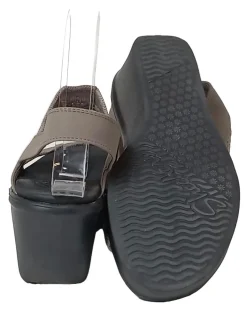 Plateau-Sandalen Größe 37