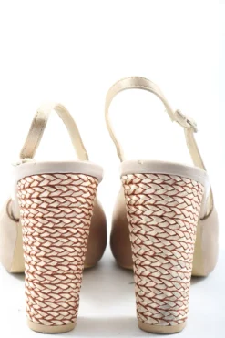 Plateau-Sandaletten Größe 39