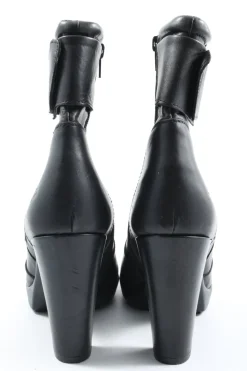 Plateau-Stiefeletten Größe 40