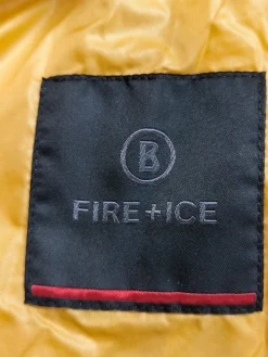 Regenjacke Größe 36