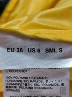 Regenjacke Größe 36