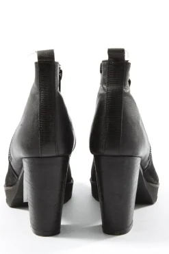 Reißverschluss-Stiefeletten Größe 38