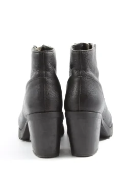 Reißverschluss-Stiefeletten Größe 38