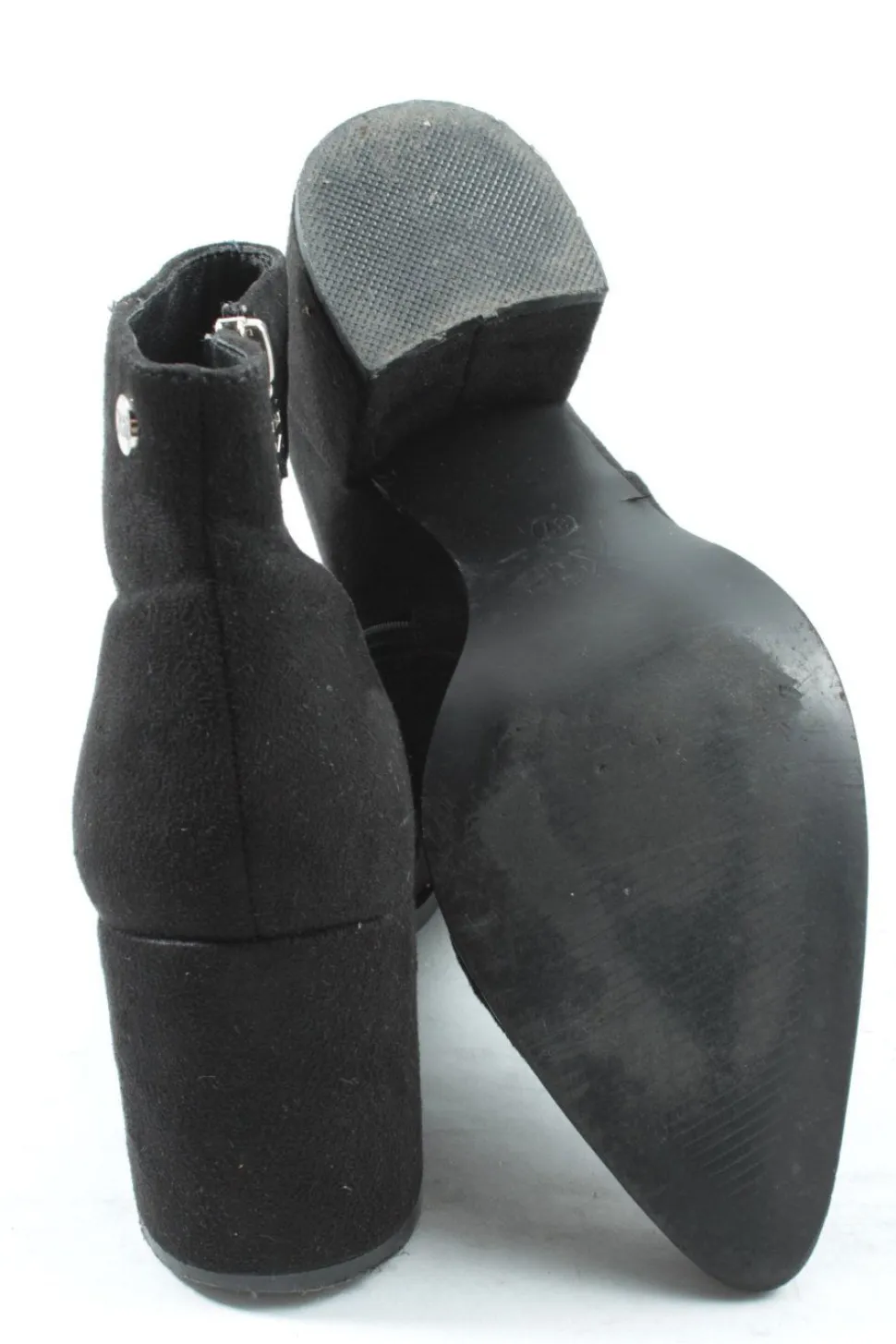 Reißverschluss-Stiefeletten Größe 37