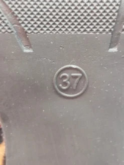 Reißverschluss-Stiefeletten Größe 37