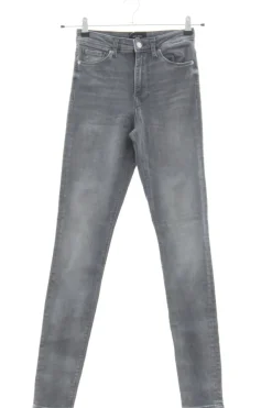 Röhrenjeans Größe 34