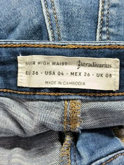 Röhrenjeans Größe 36