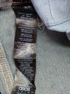 Röhrenjeans Größe 40