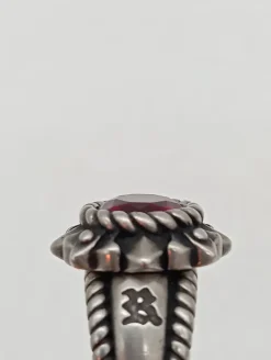 Ring mit Zierstein Größe 54