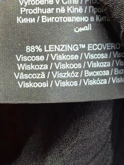 Rüschen-Bluse Größe 42