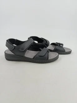 Sandalen Größe 38