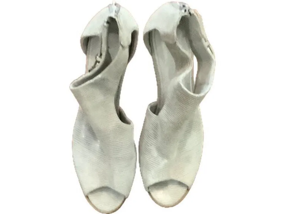 Sandaletten Größe 39