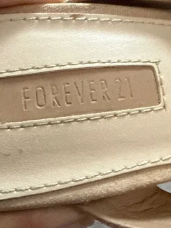 Sandaletten Größe 38