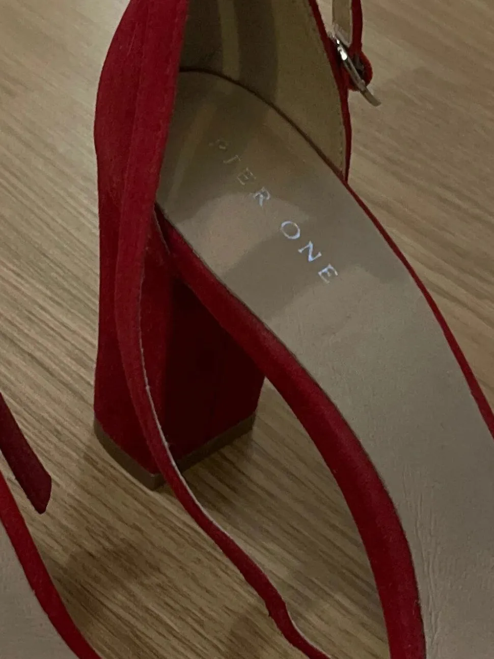 Sandaletten Größe 39