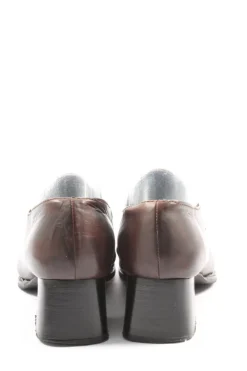 Schlüpfschuhe Größe 38