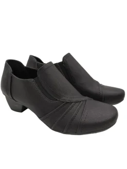 Schlüpfschuhe Größe 39