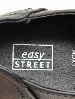 Schlüpfschuhe Größe 39