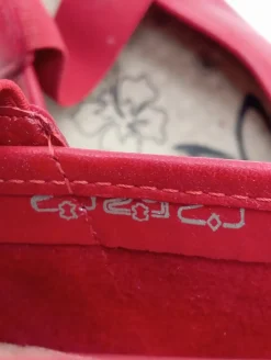 Schlüpfschuhe Größe 39