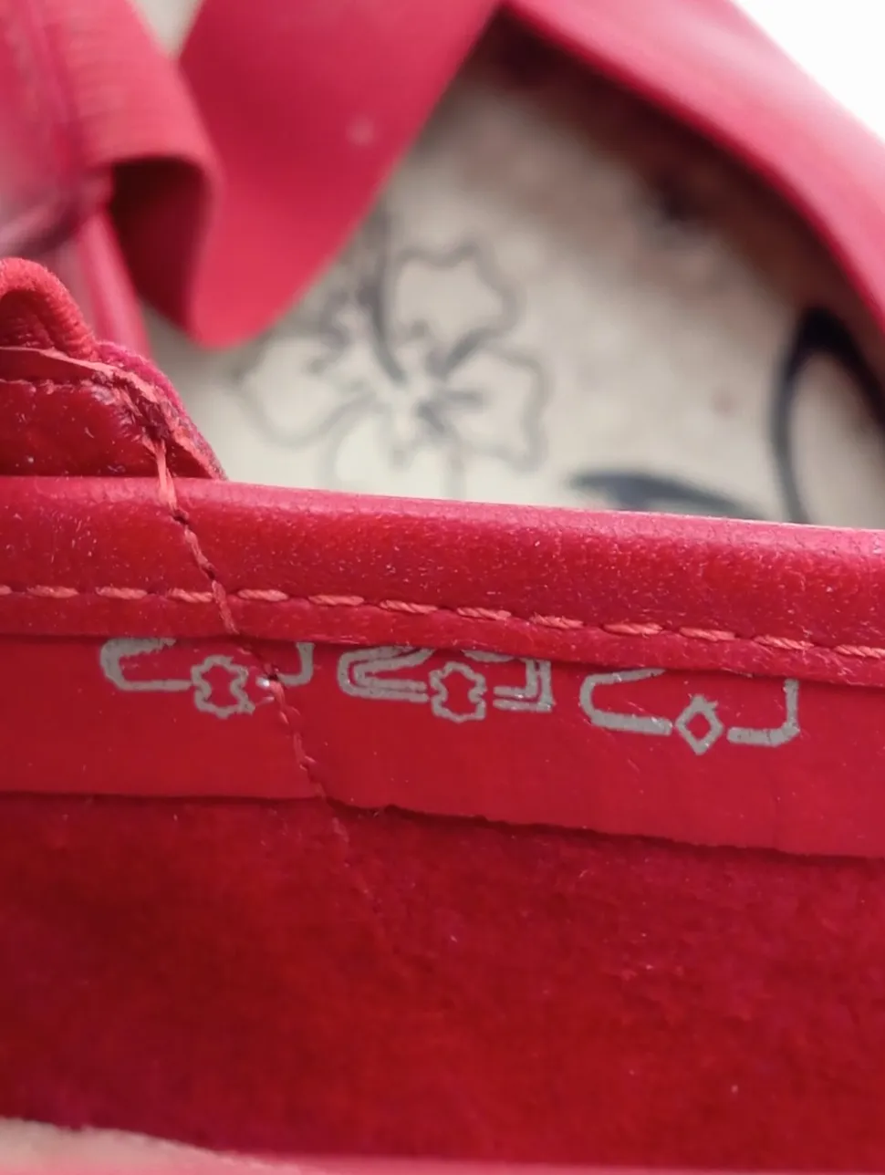 Schlüpfschuhe Größe 39