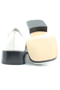 Schlüpfschuhe Größe 36,5