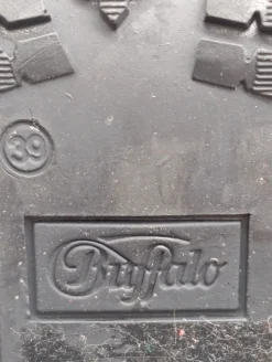 Schlüpf-Stiefeletten Größe 39