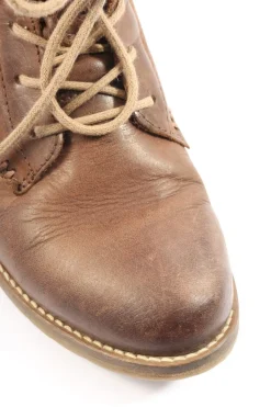 Schnürschuhe Größe 37