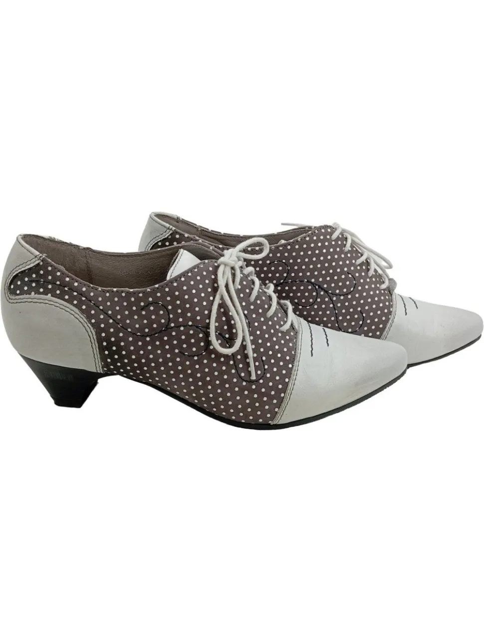 Schnürschuhe Größe 38