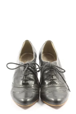 Schnürschuhe Größe 38