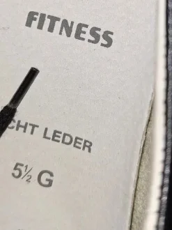 Schnürschuhe Größe 39