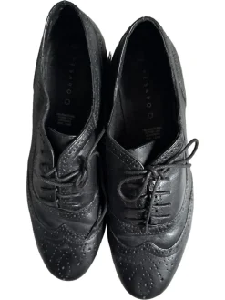 Schnürschuhe Größe 39